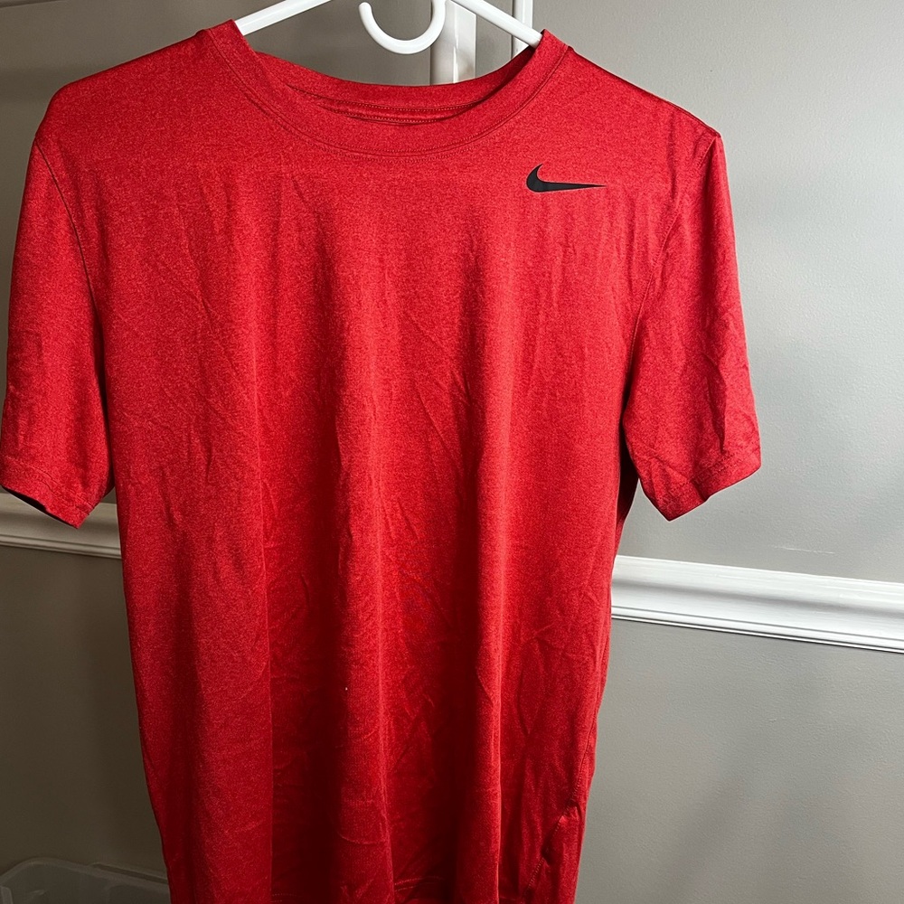 Nike Dri-Fit Men’s T-Shirt (S) EUC